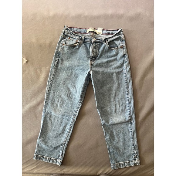Womans Levi Strauss & Co Classic Slim Capris Size 14 - Picture 3 of 5